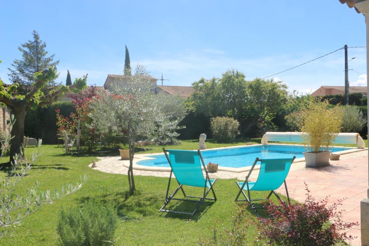 Holiday home Un Petit Coin De Paradis
