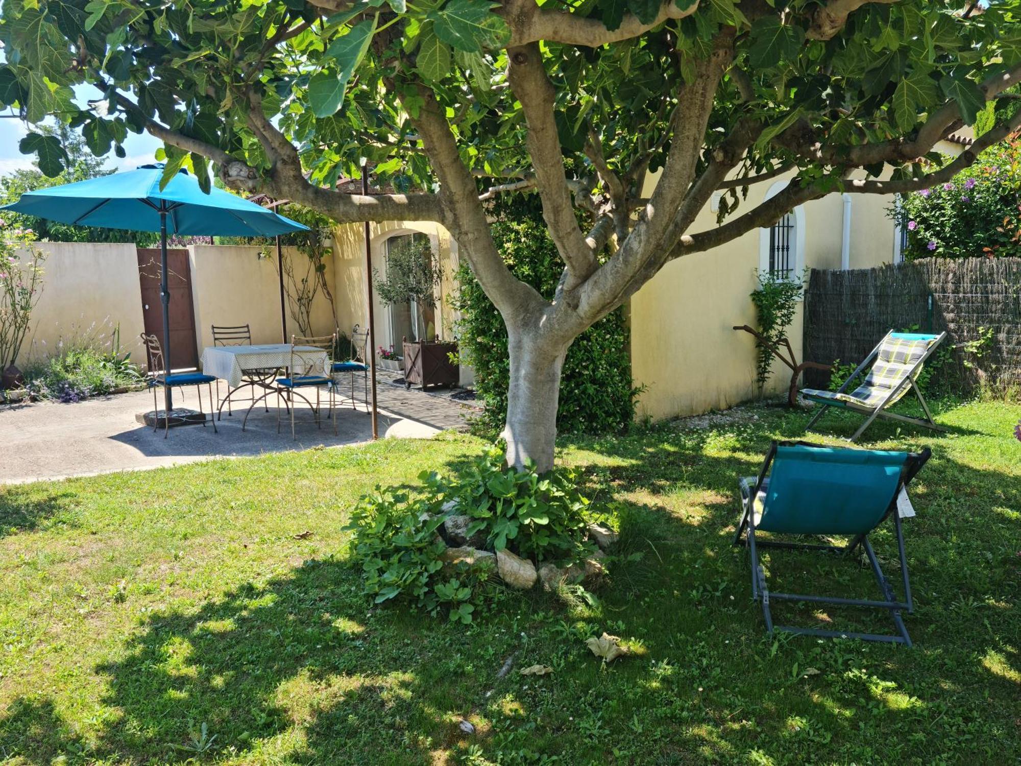 Un Petit Coin De Paradis Mazan
